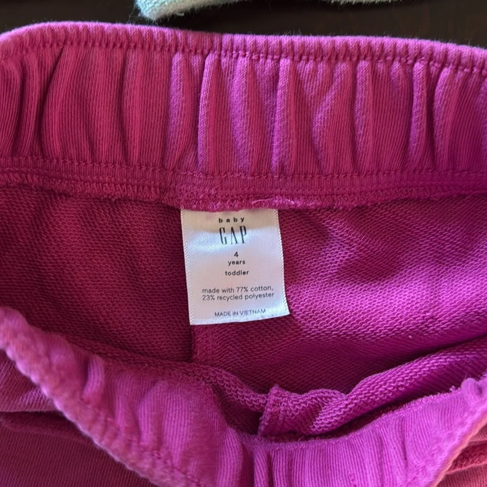 GAP girl’s shorts